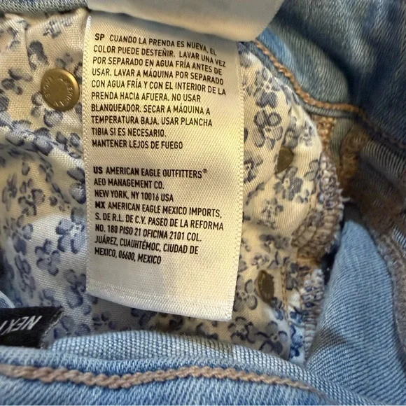 American Eagle Outfitters Next Level HighWaisted Flare Jean Women’s Size 6 XLong - Picture 15 of 16